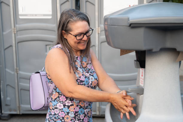 Portable restroom solutions in Darien, IL